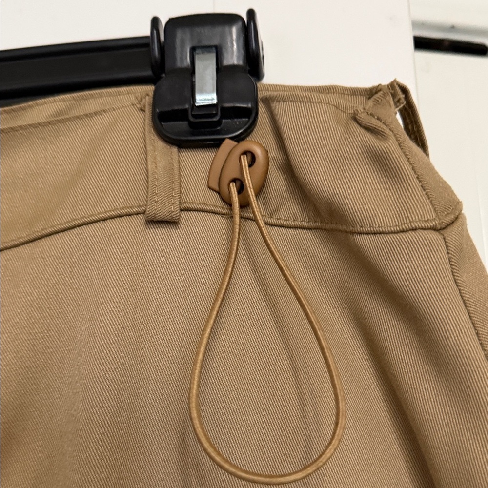 Tan Cargo Skirt with Pockets(Midi) - Picture 4 of 5